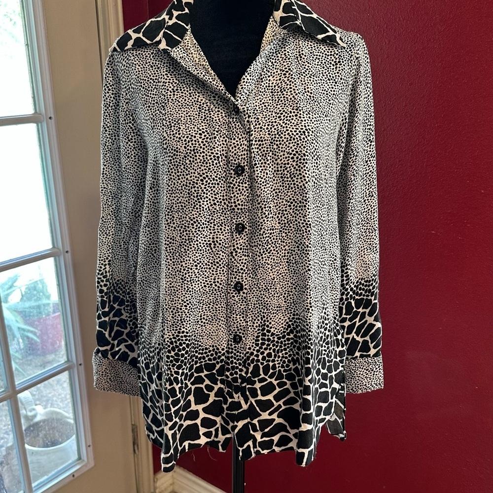 Mishca Women’s Black White Animal Print Button Front Rayon Blouse Top L